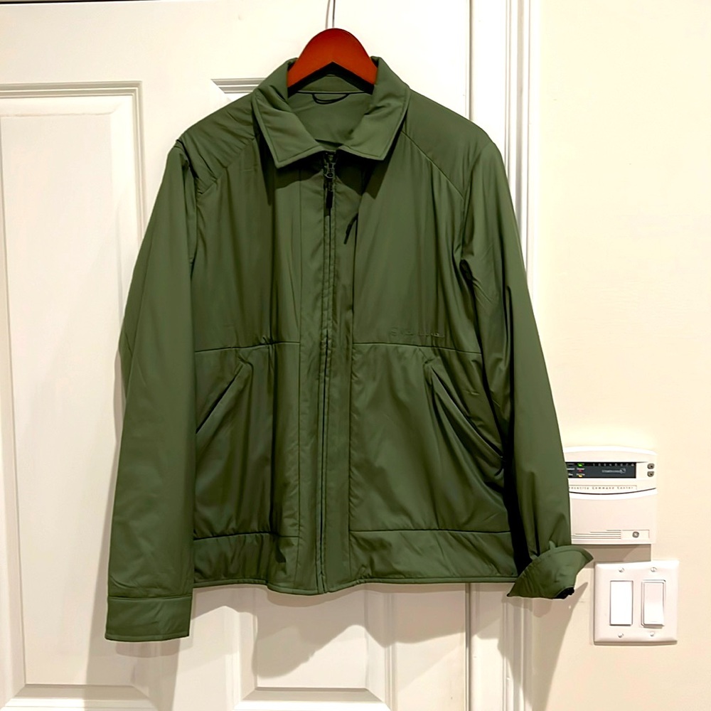 Vineyard Vines On-The-Go Packable Jacket, NWOT, Medium